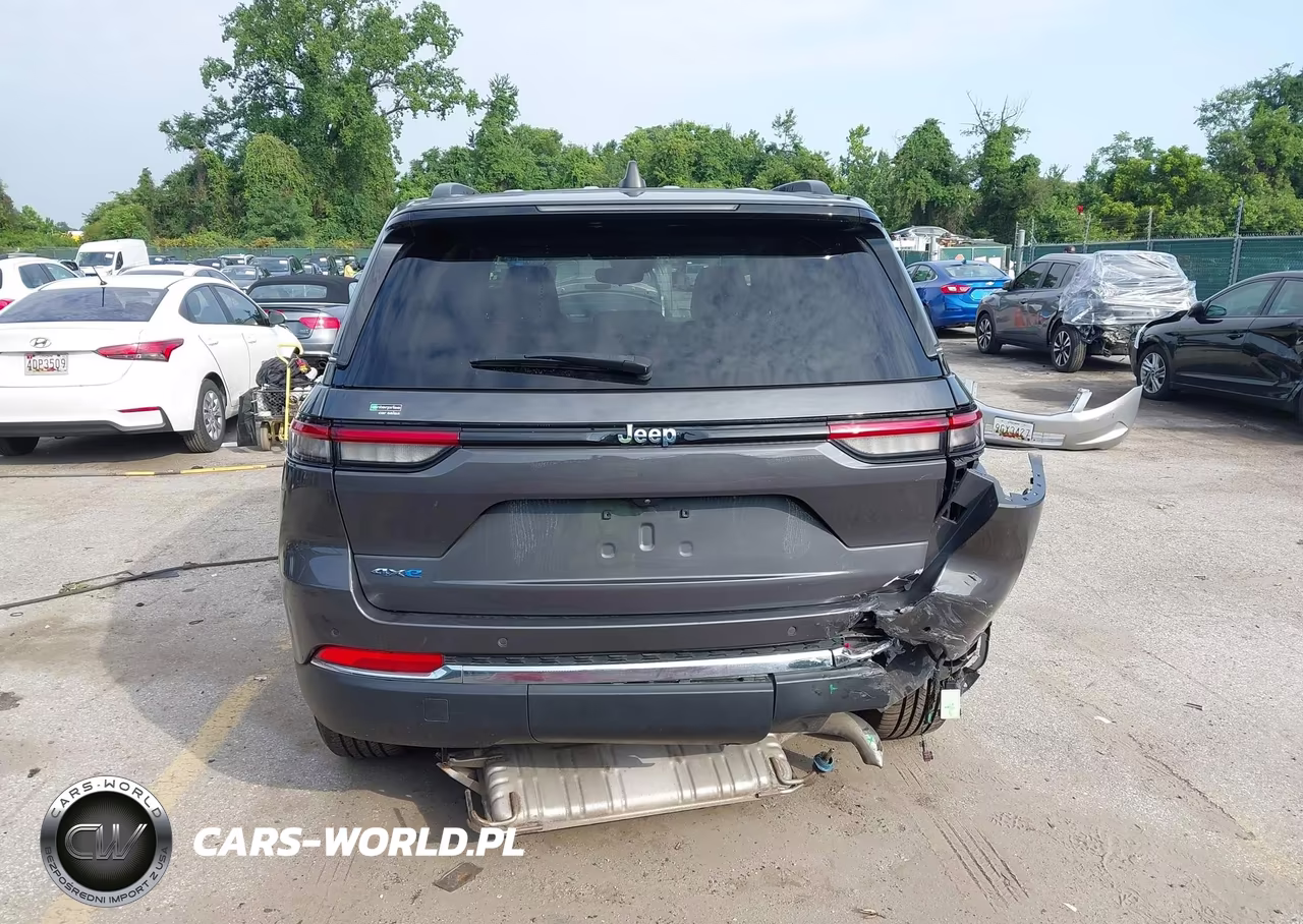 2024 Jeep Grand Cherokee 4Xe VIN:1C4RJYB64RC710082 - 16