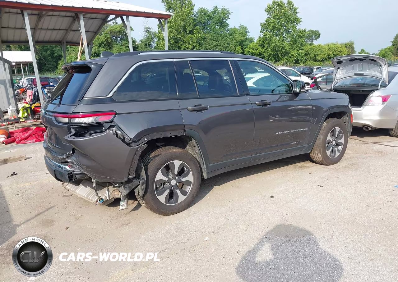 2024 Jeep Grand Cherokee 4Xe VIN:1C4RJYB64RC710082 - 4
