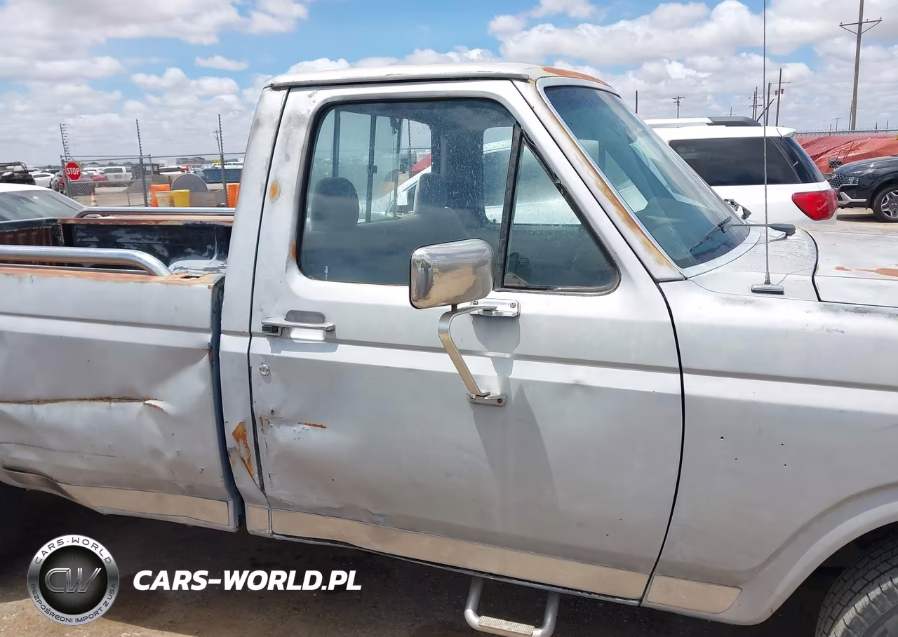 1986 Ford F150 VIN:2FTDF15Y3GCB16770 - 13