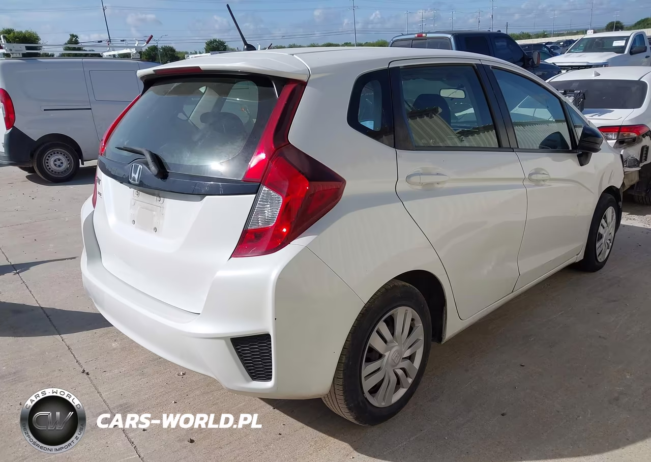 2016 Honda Fit Lx VIN:JHMGK5H52GX039260 - 4