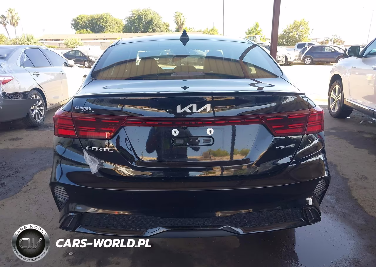 2023 Kia Forte Gt-Line VIN:3KPF54AD9PE526505 - 16