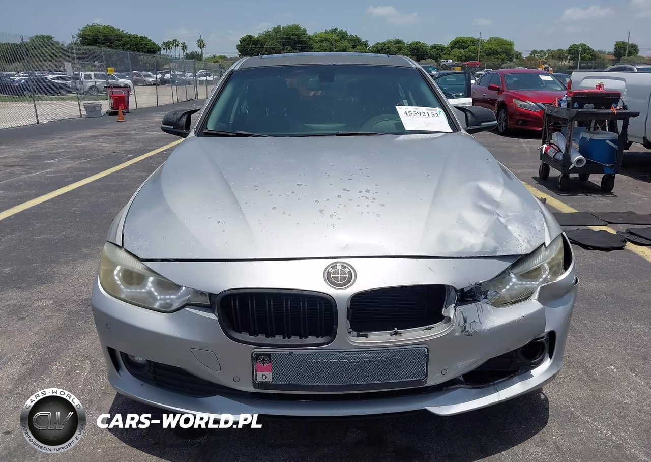 2015 BMW 320I xDrive VIN:WBA3C3G50FNT52320 - 13