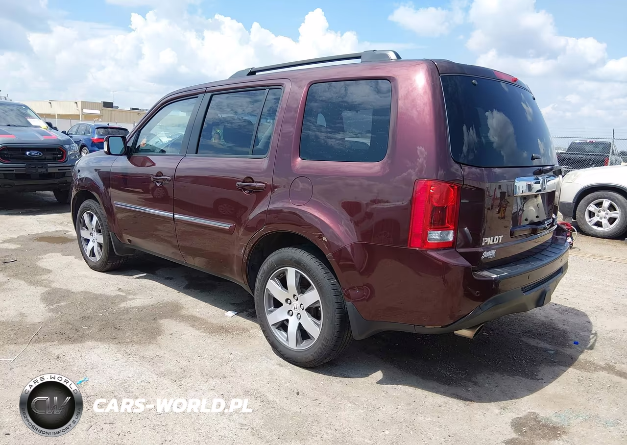2013 Honda Pilot Touring VIN:5FNYF4H97DB072669 - 3