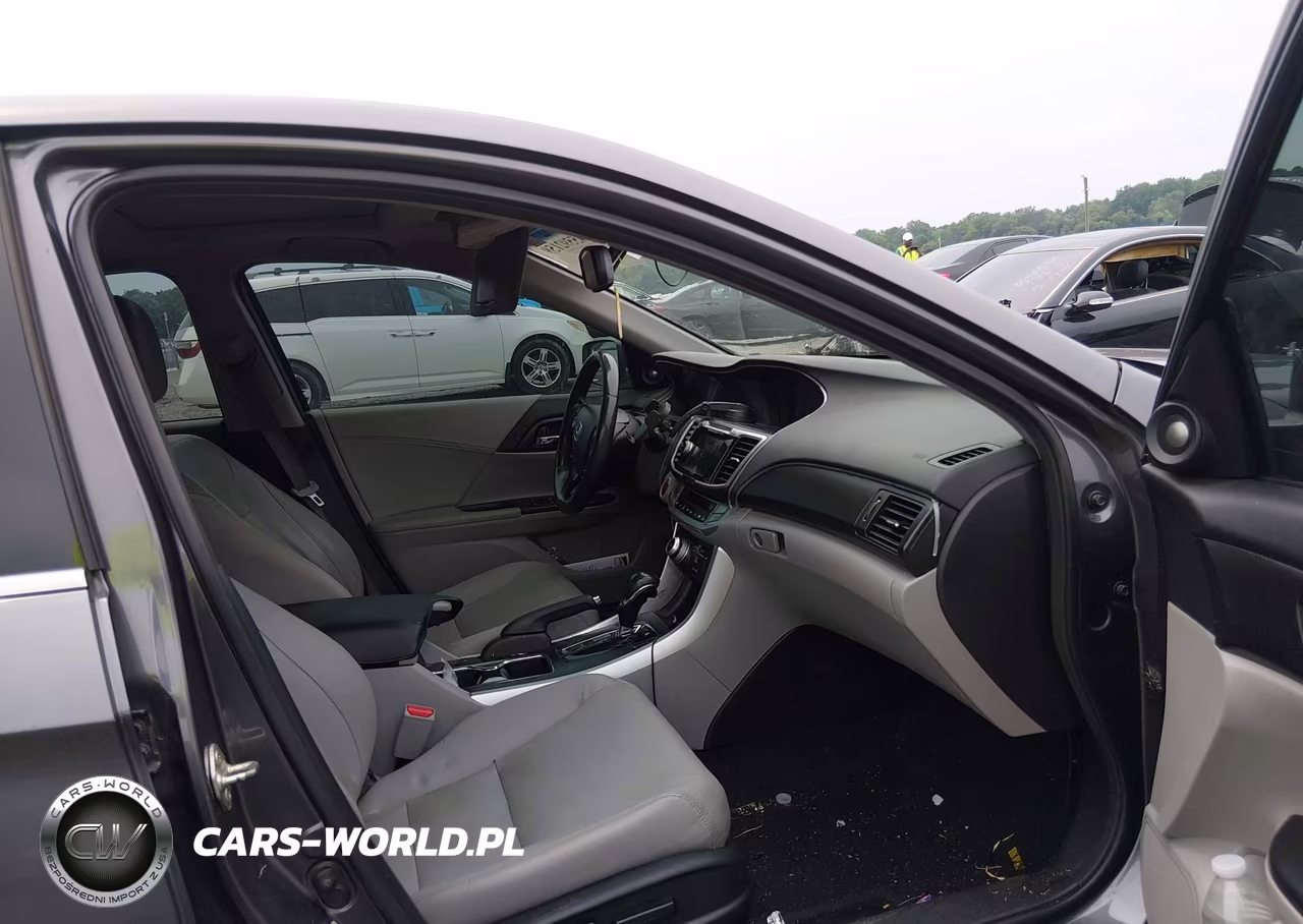 2013 Honda Accord Touring VIN:1HGCR3F91DA008510 - 5