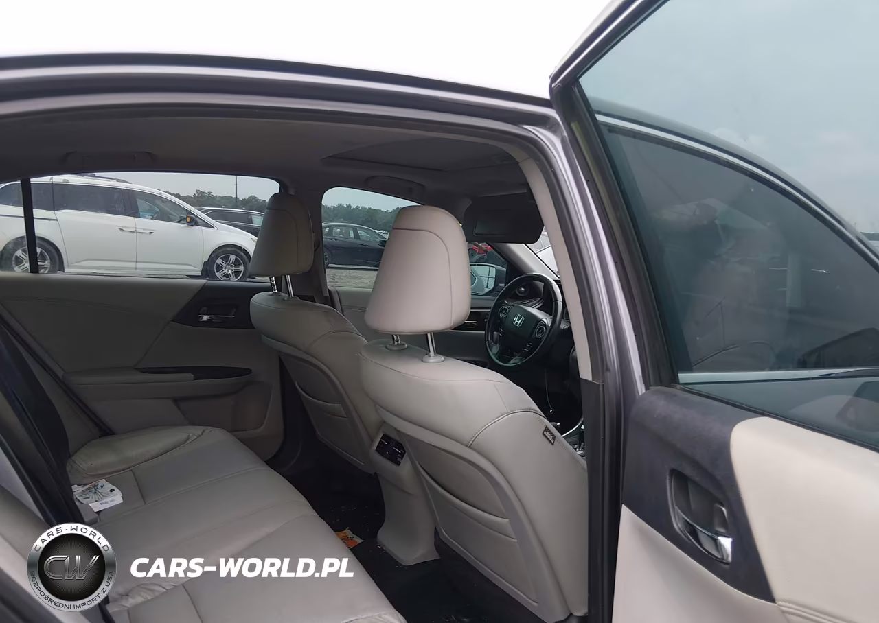 2013 Honda Accord Touring VIN:1HGCR3F91DA008510 - 8
