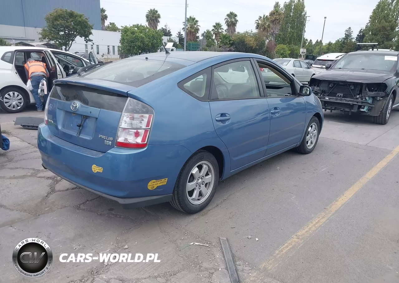 2004 Toyota Prius VIN:JTDKB20U140018496 - 4