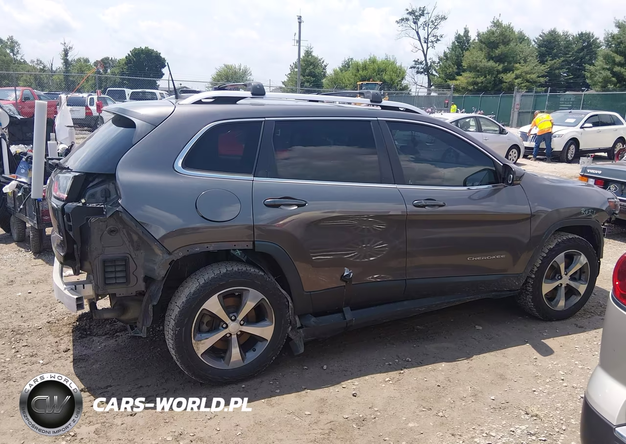 2019 Jeep Cherokee Limited 4X4 VIN:1C4PJMDX4KD118445 - 13