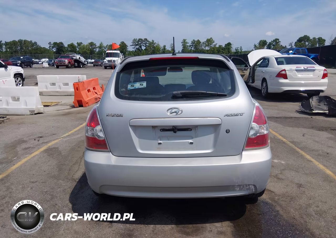 2007 Hyundai Accent Se VIN:KMHCN36C97U004807 - 16