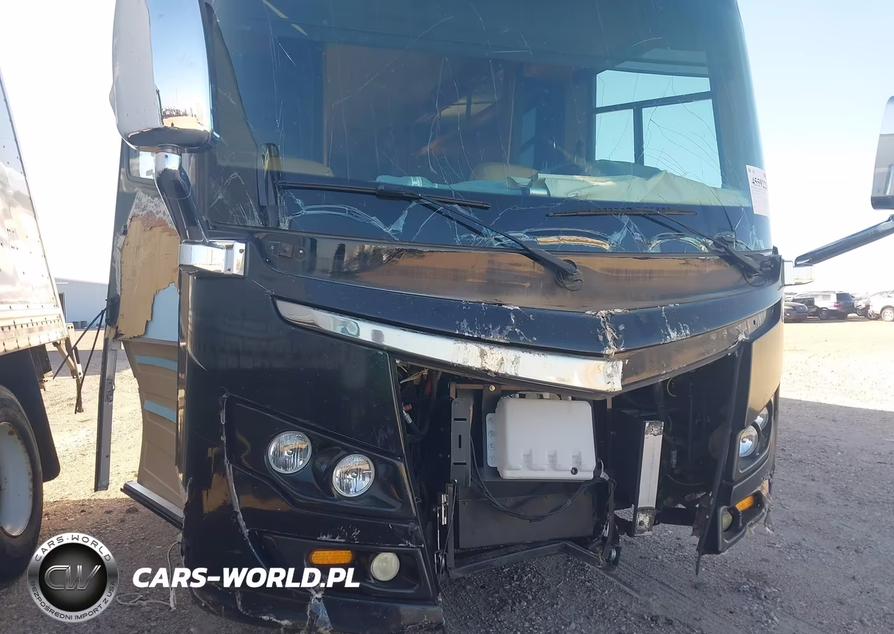 2012 Roadmaster Rail Monocoque Motorhome VIN:51Z4D5648C1056681 - 6