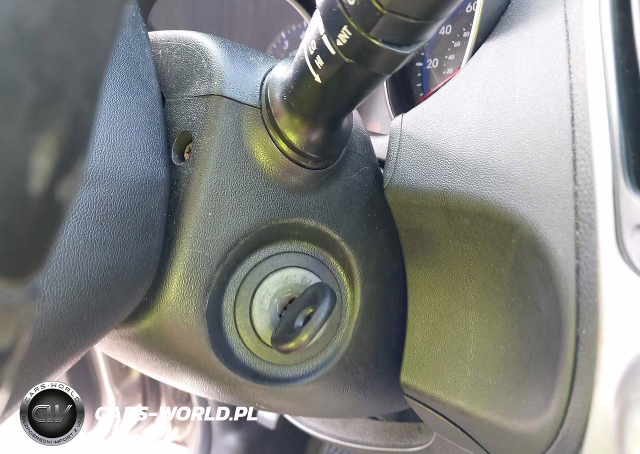 2011 Hyundai Tucson Limited VIN:KM8JU3AC7BU297701 - 11