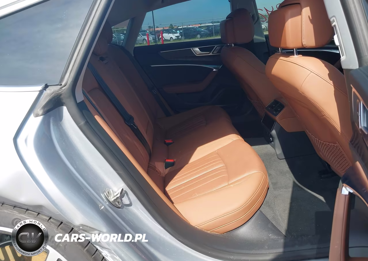 2019 Audi A7 55 Premium VIN:WAUV2AF2XKN122835 - 8