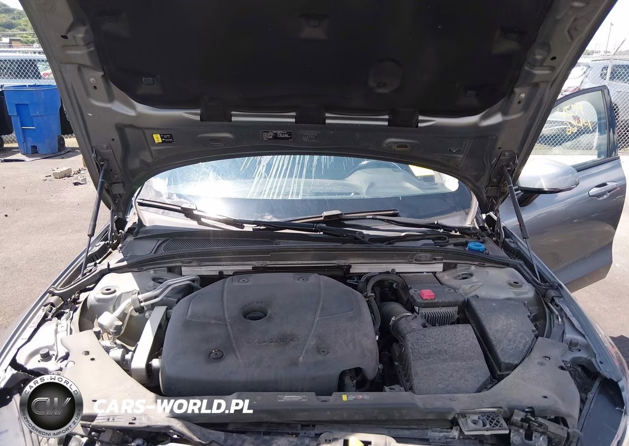 2020 Volvo S60 T5 Momentum VIN:7JR102FK9LG063233 - 10