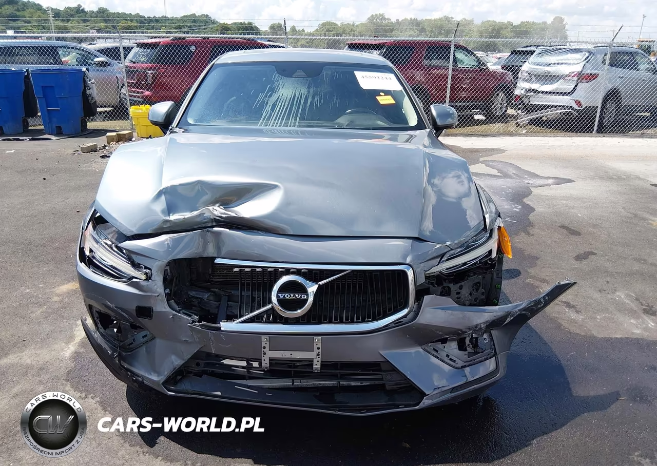 2020 Volvo S60 T5 Momentum VIN:7JR102FK9LG063233 - 12