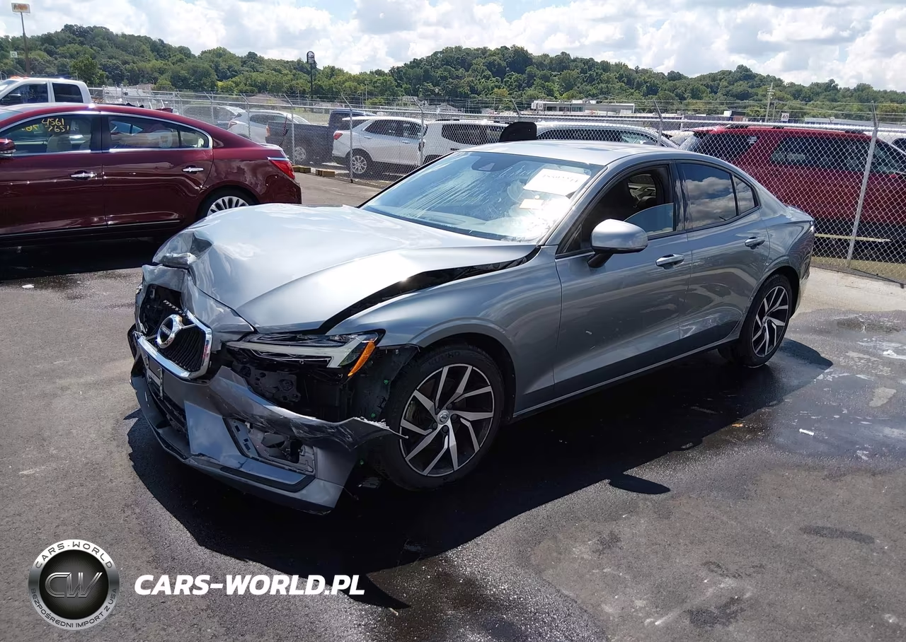 2020 Volvo S60 T5 Momentum VIN:7JR102FK9LG063233 - 2