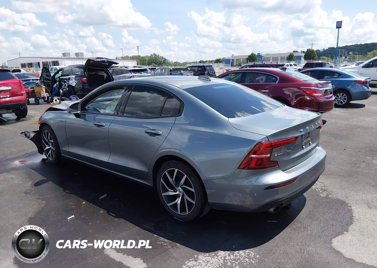 2020 Volvo S60 T5 Momentum VIN:7JR102FK9LG063233 - 3