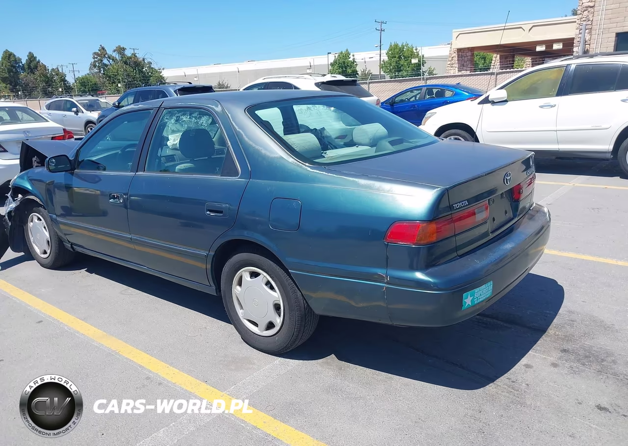 1998 Toyota Camry Ce VIN:4T1BG22K7WU857363 - 3