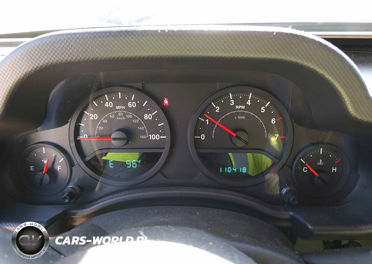 2007 Jeep Wrangler Unlimited X VIN:1J4GA39117L133250 - 7