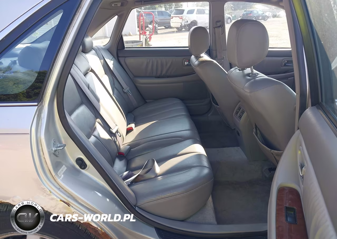 2000 Toyota Avalon Xls VIN:4T1BF28B3YU004942 - 8