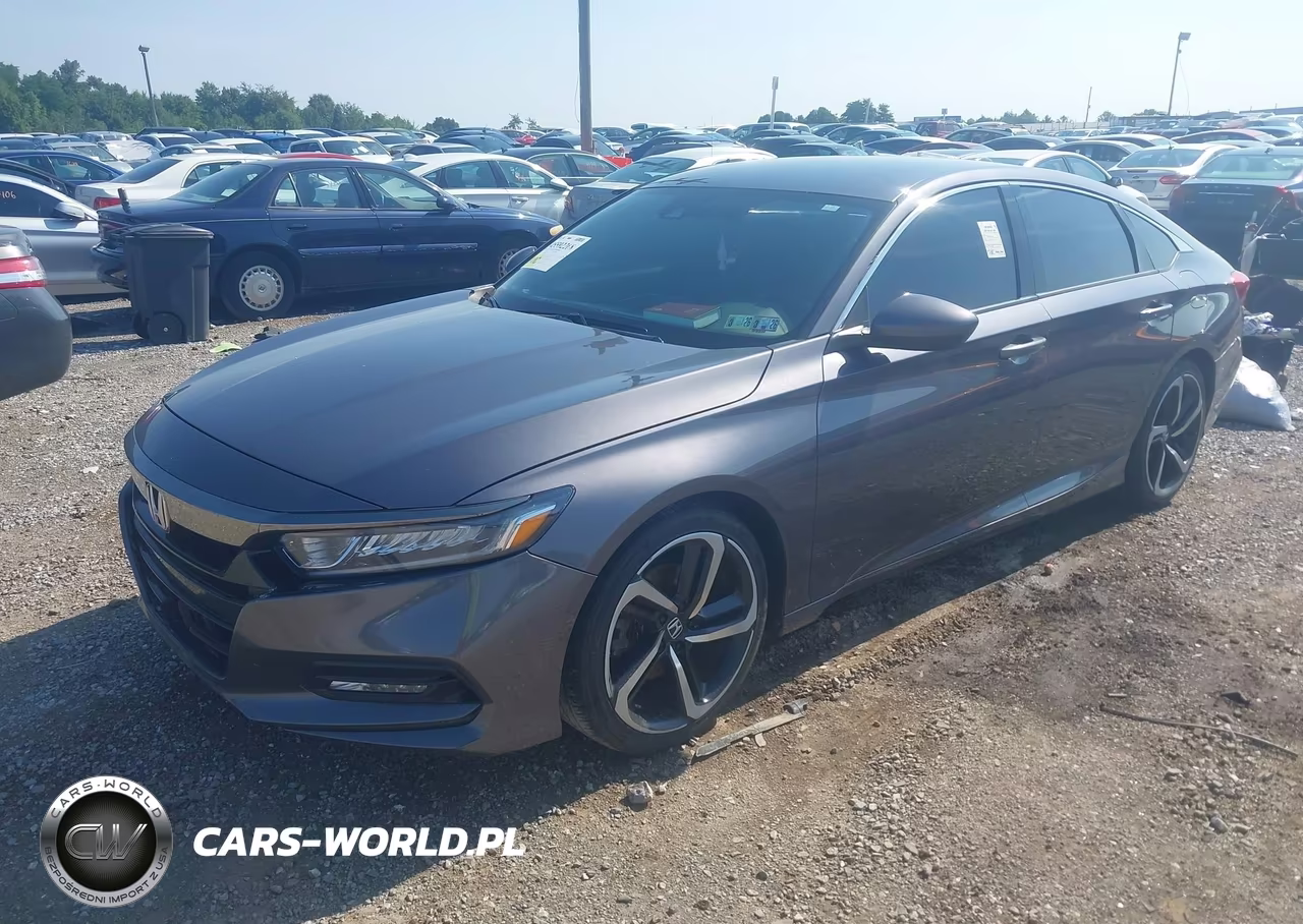 2018 Honda Accord Sport VIN:1HGCV1F3XJA243379 - 2