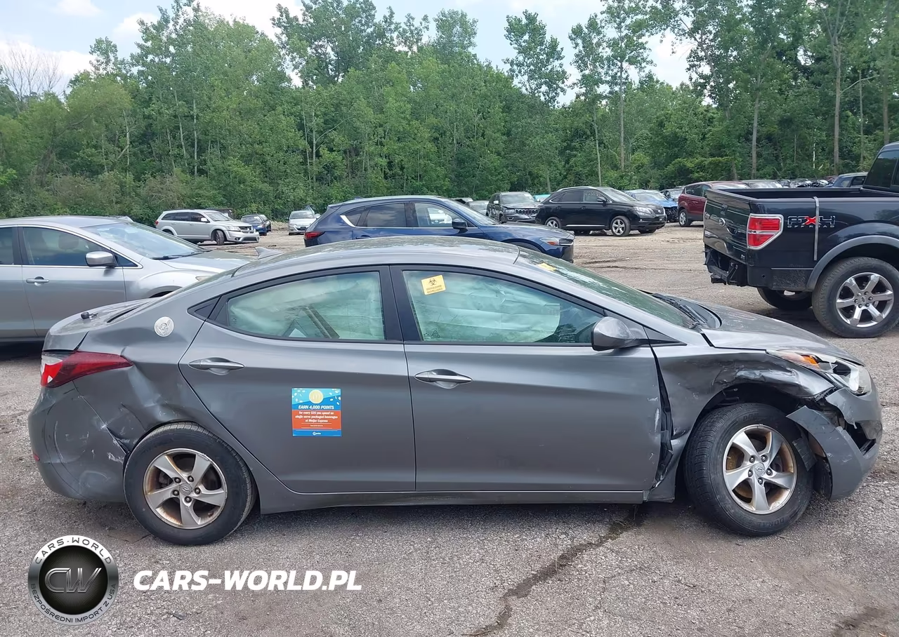 2014 Hyundai Elantra Se VIN:5NPDH4AE4EH480145 - 13