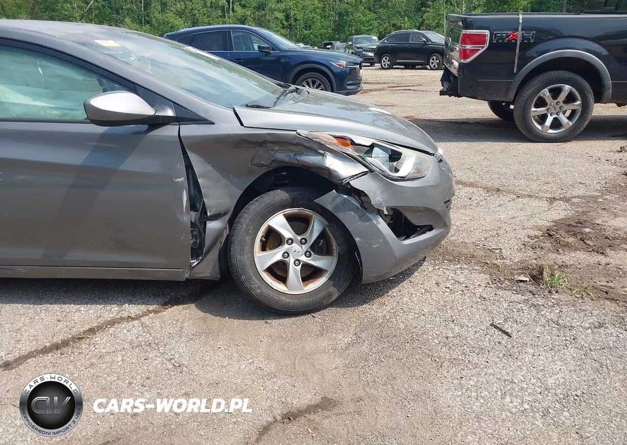 2014 Hyundai Elantra Se VIN:5NPDH4AE4EH480145 - 6