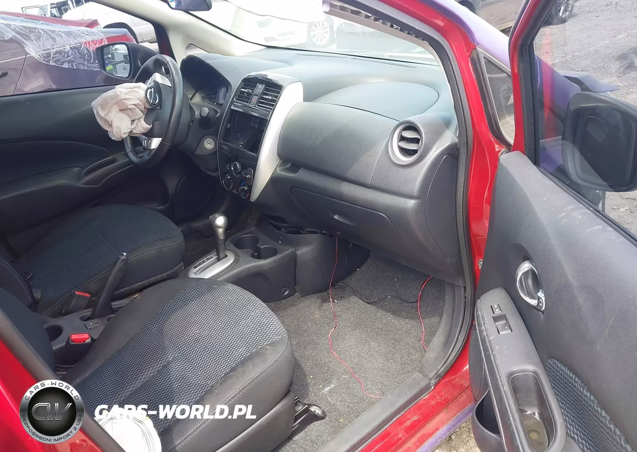 2015 Nissan Versa Note S (Sr)-S Plus-Sl-Sr-Sv VIN:3N1CE2CP6FL368278 - 5