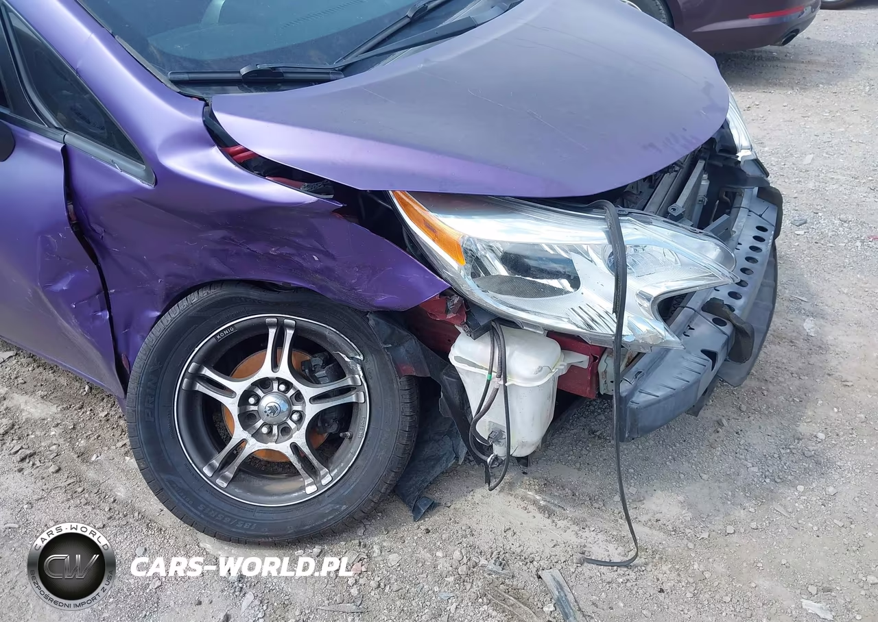 2015 Nissan Versa Note S (Sr)-S Plus-Sl-Sr-Sv VIN:3N1CE2CP6FL368278 - 6