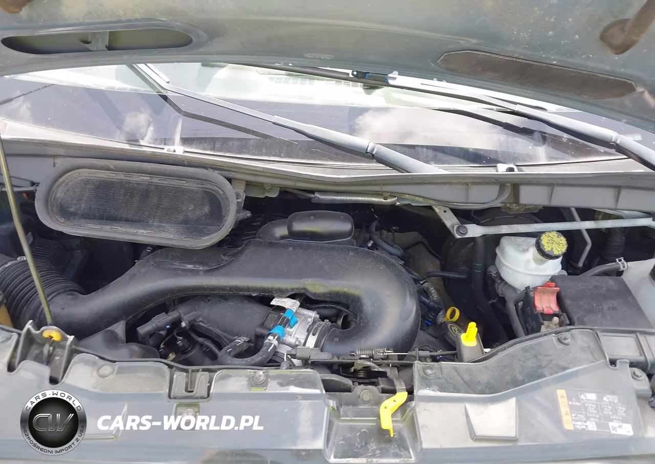 2019 Ford Transit-250 VIN:1FTYR3XM1KKB73732 - 10
