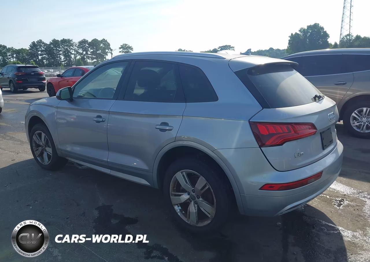 2018 Audi Q5 2.0T Premium-2.0T Tech Premium VIN:WA1ANAFY2J2000459 - 3