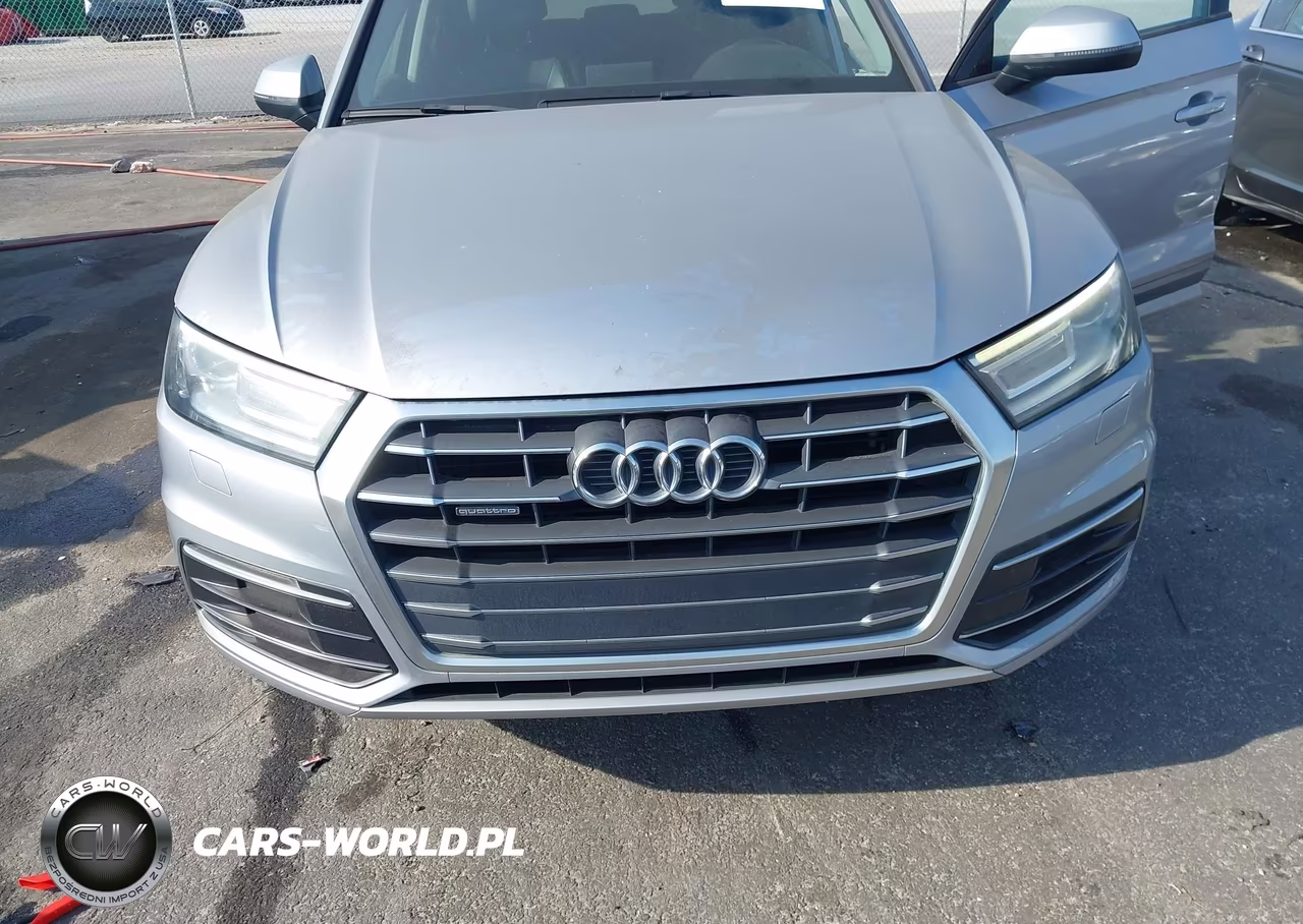2018 Audi Q5 2.0T Premium-2.0T Tech Premium VIN:WA1ANAFY2J2000459 - 6