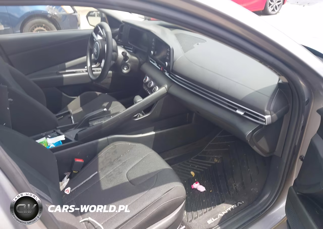 2025 Hyundai Elantra Se VIN:KMHLL4DG6SU087753 - 5