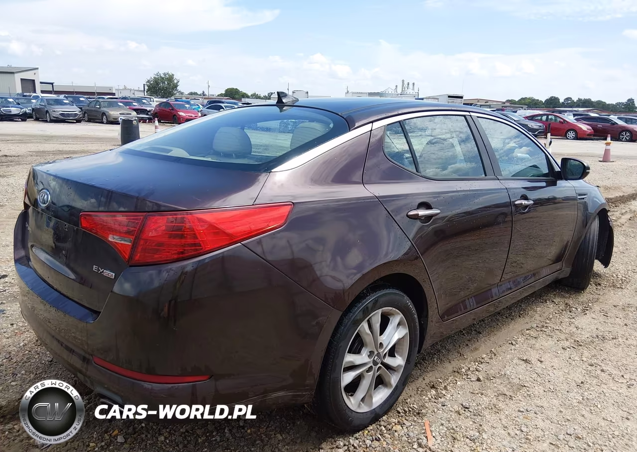 2011 Kia Optima Ex-Sx VIN:KNAGN4A75B5054304 - 4