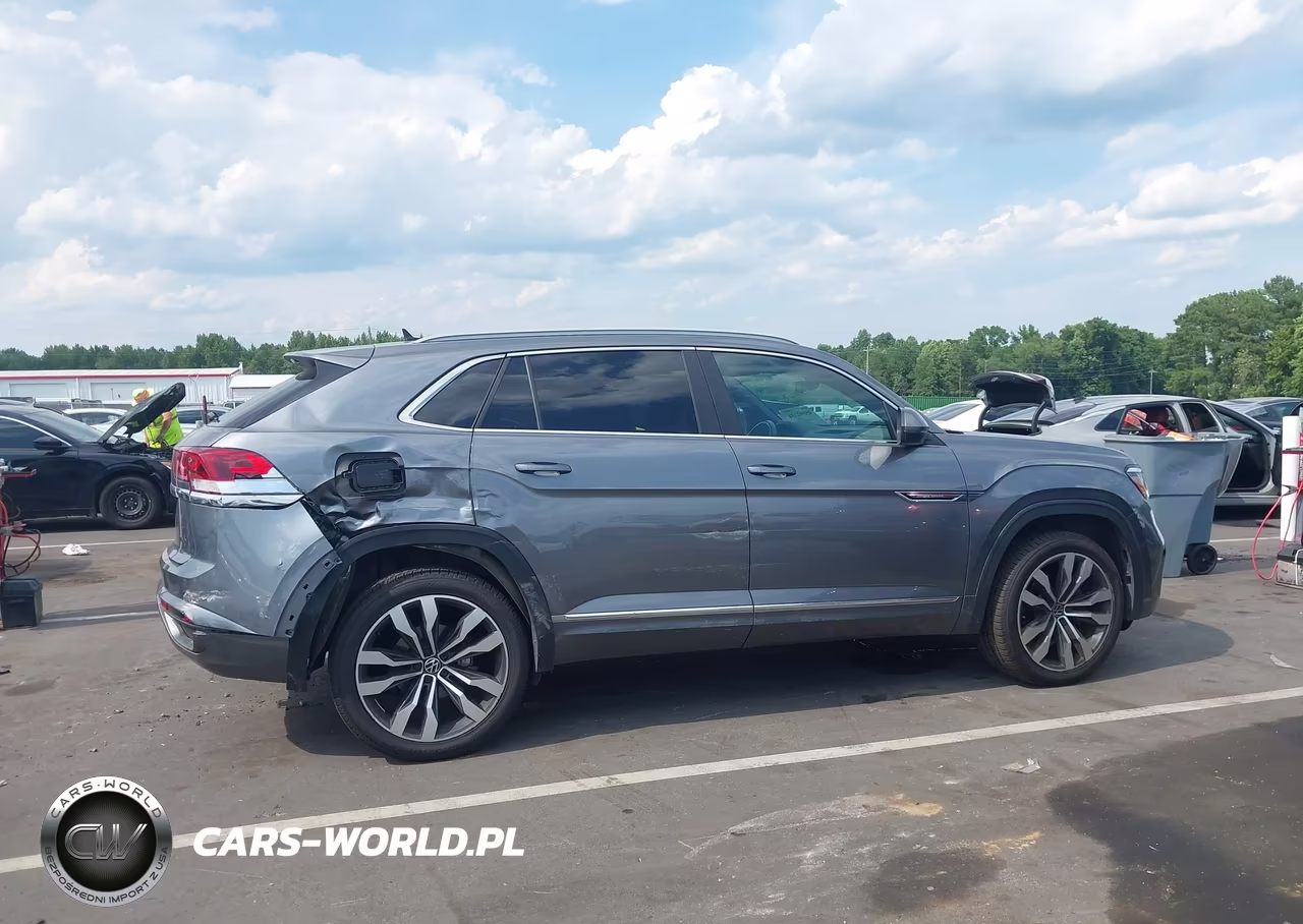 2020 Volkswagen Atlas Cross Sport 3.6L V6 Sel R-Line VIN:1V2SE2CA7LC230307 - 13