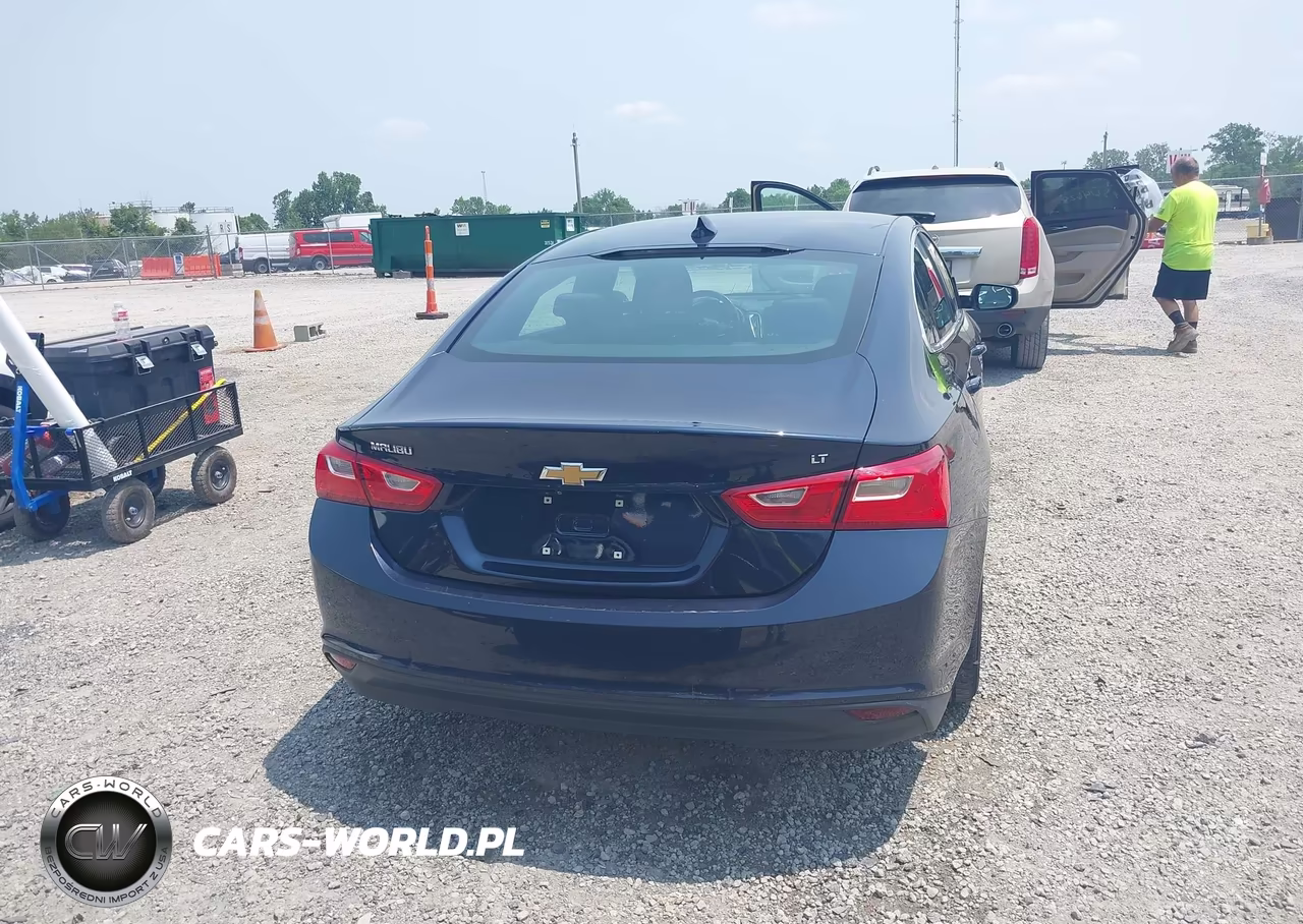 2016 Chevrolet Malibu 1Lt VIN:1G1ZE5ST4GF241556 - 17