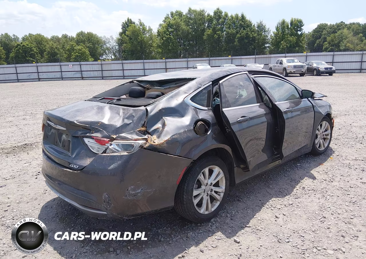 2016 Chrysler 200 Limited VIN:1C3CCCAB5GN161967 - 4
