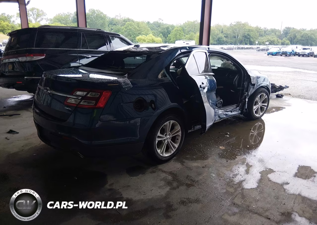 2016 Ford Taurus Sel VIN:1FAHP2E85GG100935 - 4
