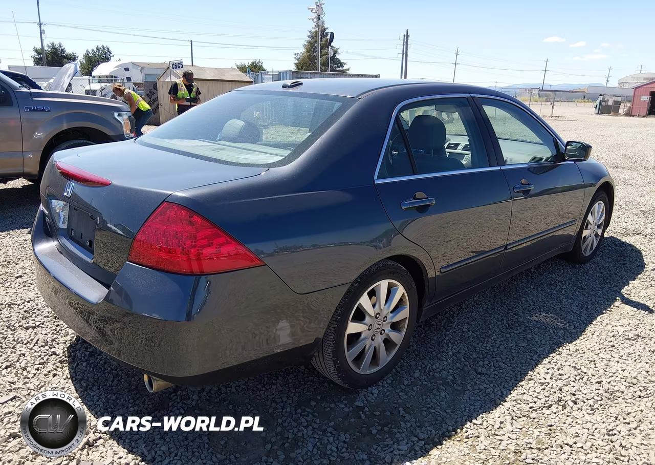 2007 Honda Accord 3.0 Ex VIN:1HGCM66537A001334 - 4