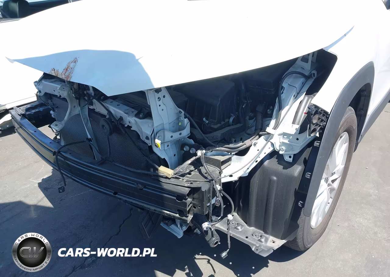 2022 Toyota Corolla Cross Le VIN:7MUCAAAG7NV016816 - 6