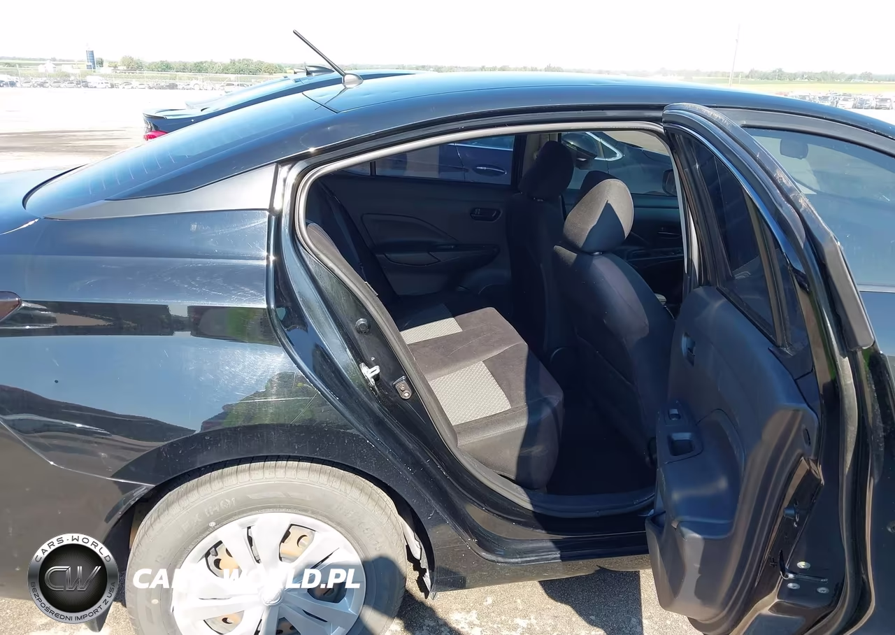 2020 Nissan Versa S 5-Speed Manual Transmission VIN:3N1CN8BV1LL861574 - 8