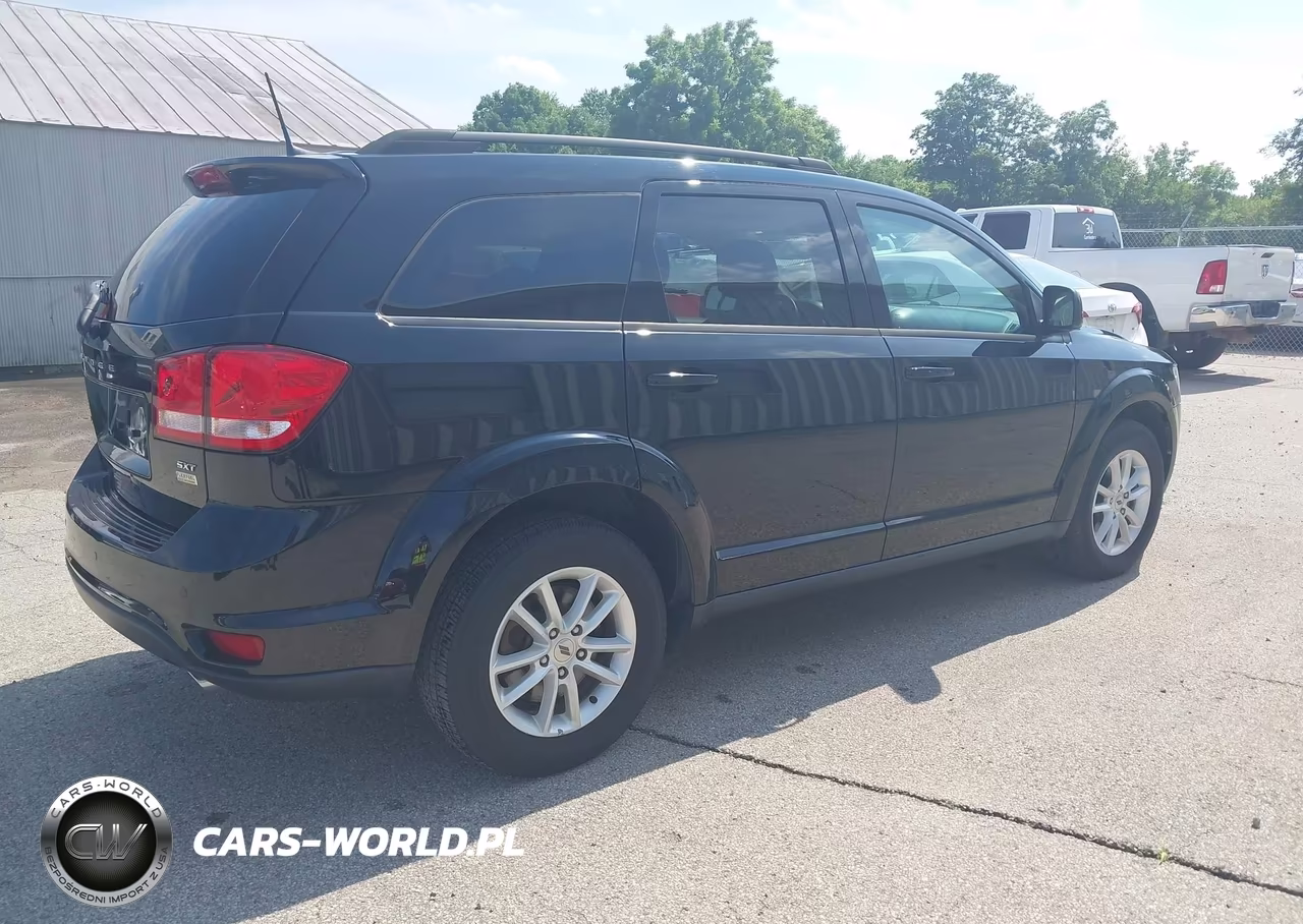 2018 Dodge Journey Sxt VIN:3C4PDCBGXJT526008 - 4