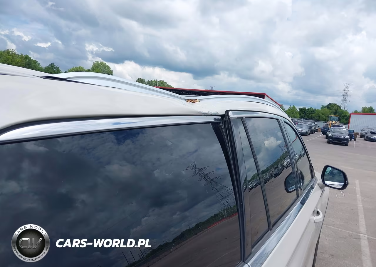 2023 Lincoln Aviator Reserve VIN:5LM5J7WC3PGL00977 - 18