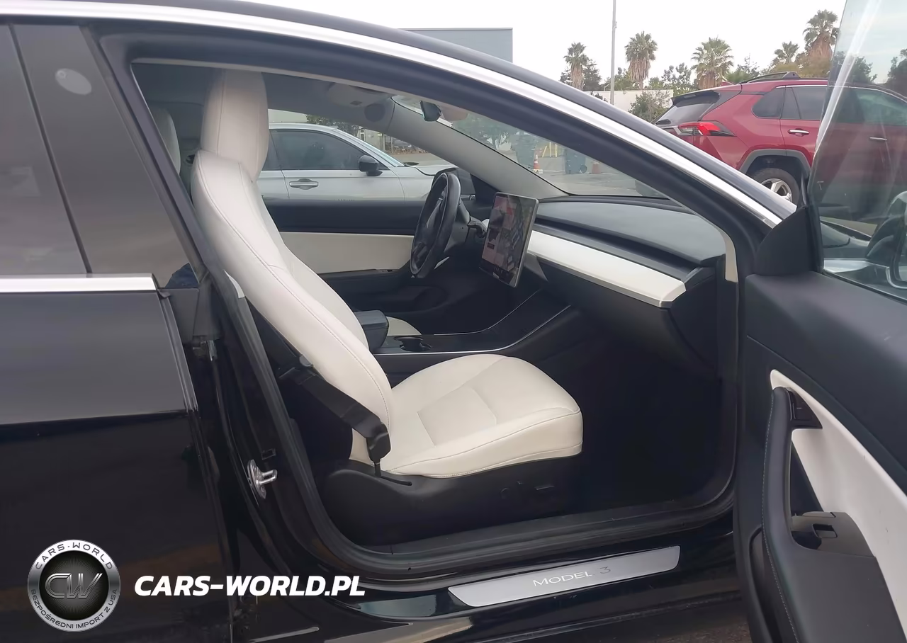 2019 Tesla Model 3 Long Range-Performance VIN:5YJ3E1EB1KF413693 - 5