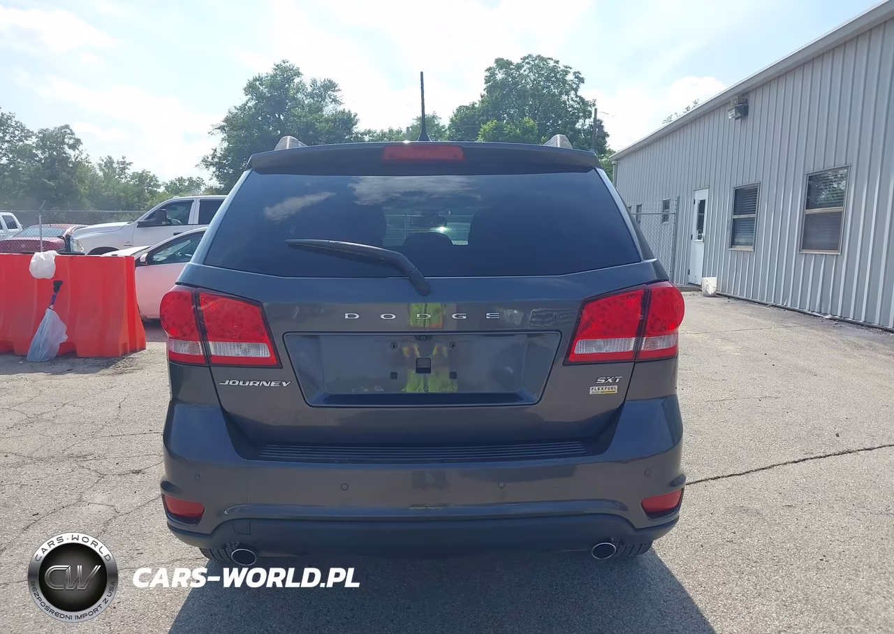 2018 Dodge Journey Sxt VIN:3C4PDCBG4JT526005 - 18