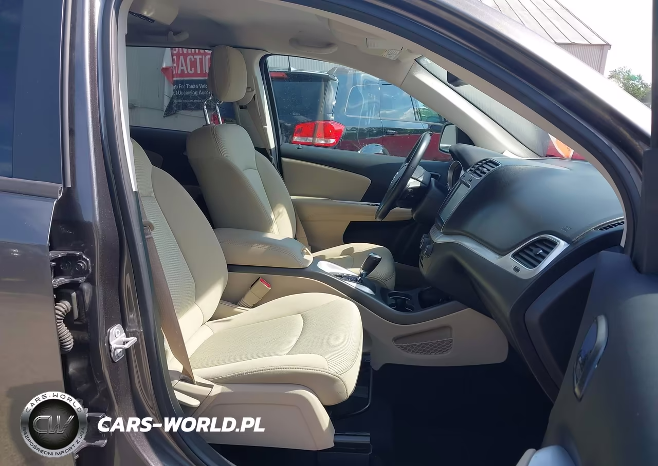 2018 Dodge Journey Sxt VIN:3C4PDCBG4JT526005 - 5