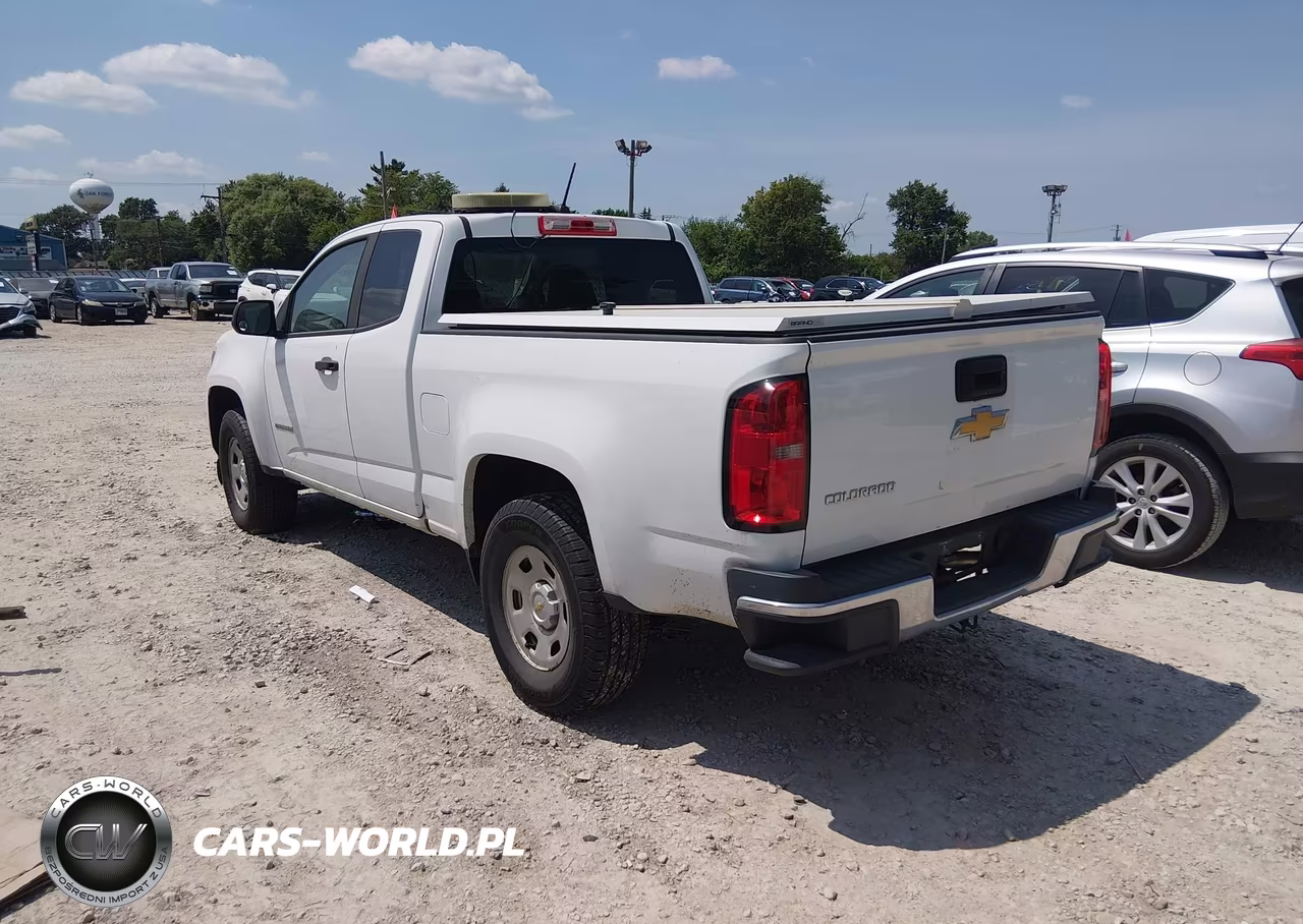 2019 Chevrolet Colorado Wt VIN:1GCHSBEA3K1290290 - 3