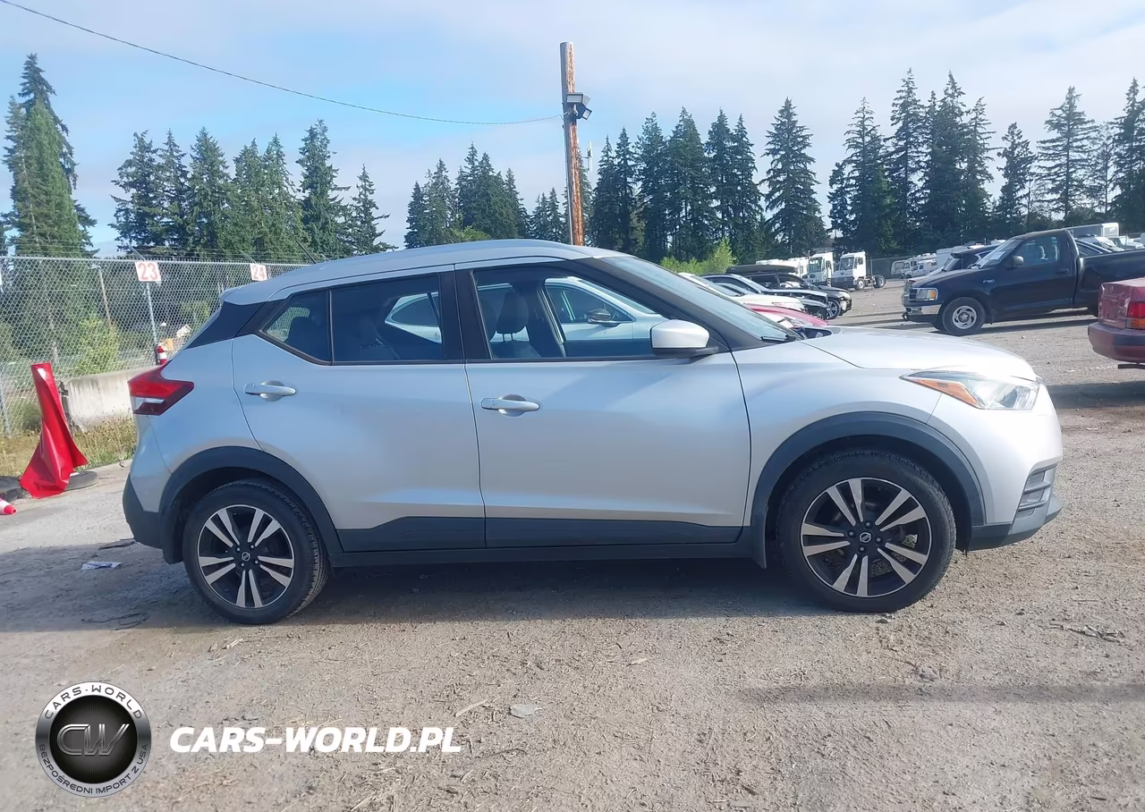 2019 Nissan Kicks Sv VIN:3N1CP5CU3KL534056 - 13