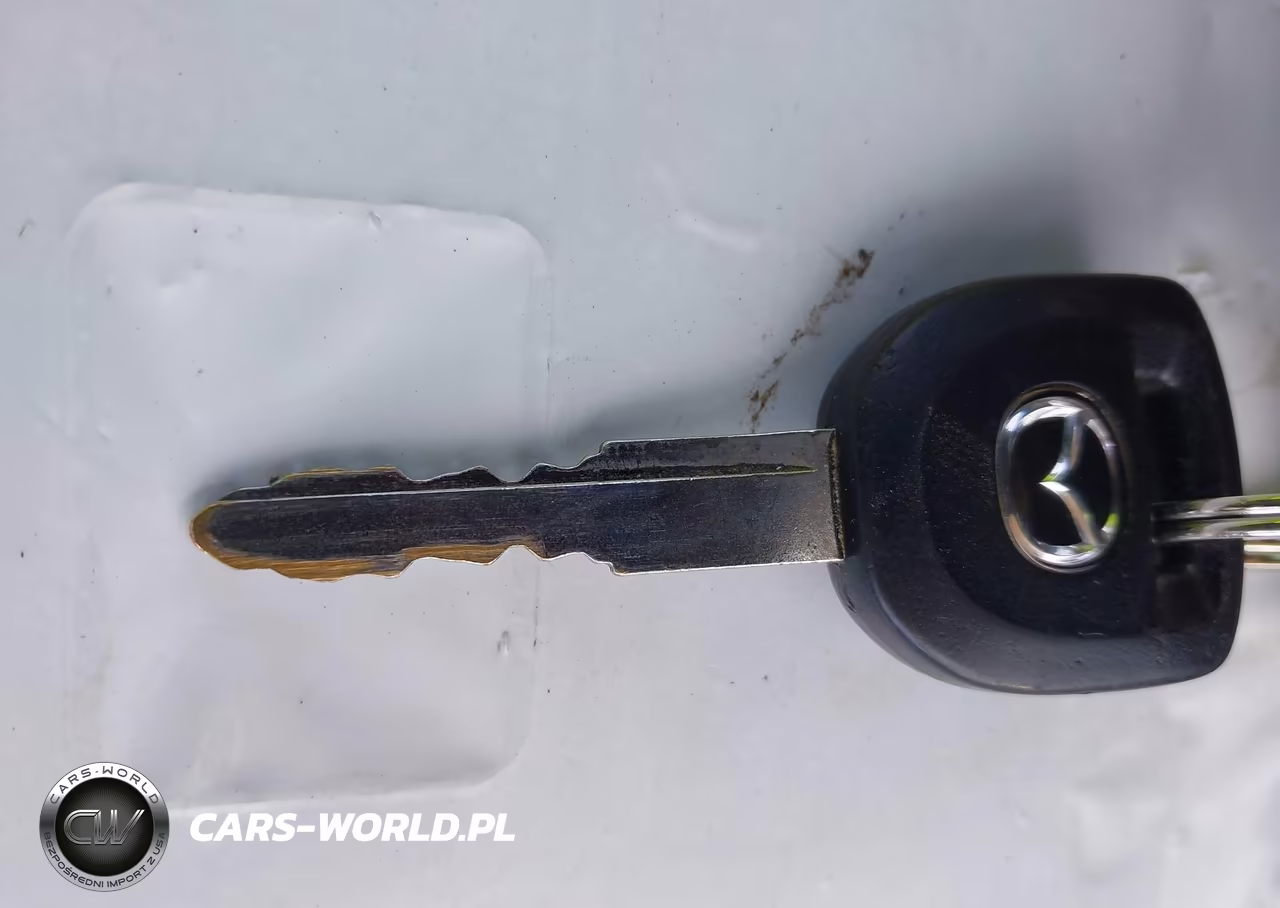 2007 Mazda Mazda3 S Sport VIN:JM1BK144171765423 - 11