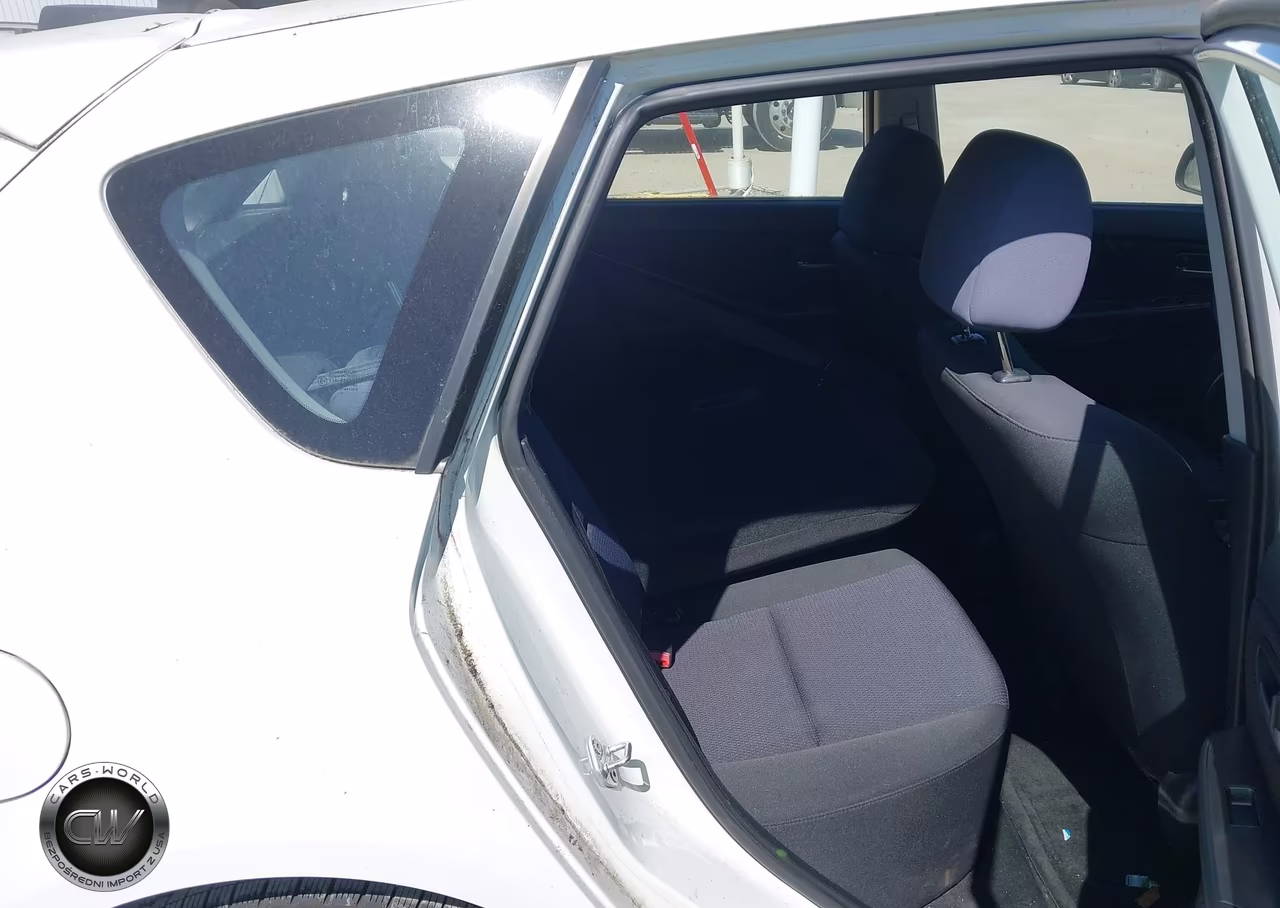 2007 Mazda Mazda3 S Sport VIN:JM1BK144171765423 - 8