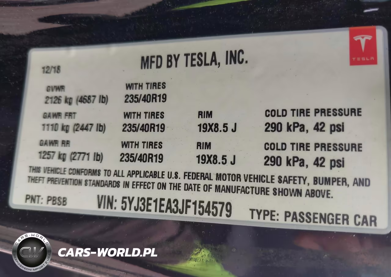 2018 Tesla Model 3 Long Range-Mid Range VIN:5YJ3E1EA3JF154579 - 9