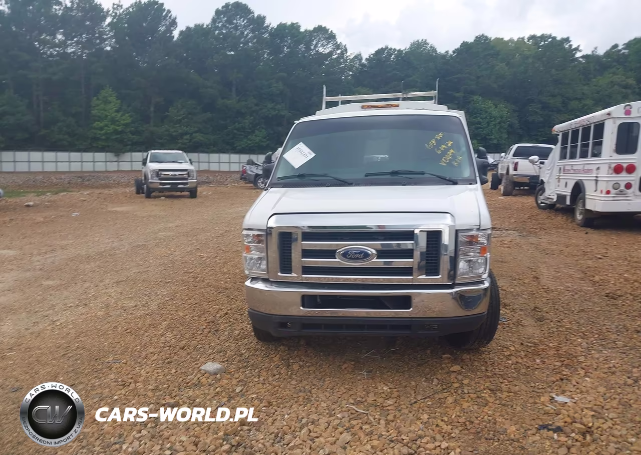 2018 Ford E-350 Cutaway VIN:1FDWE3F63JDC00479 - 13